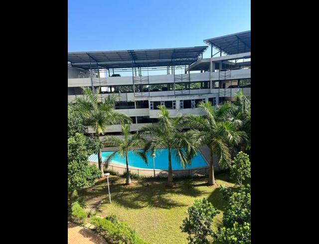 2 BEDROOM APARTMENT FOR SALE IN UMHLANGA RIDGE
